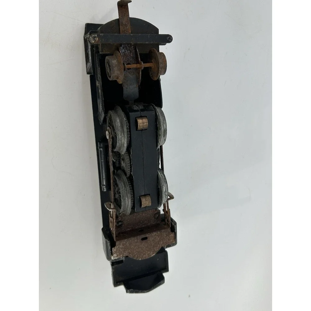 Vintage 1949-52 Lionel #1110 0-27 Gauge Metal 2-4-2 Steam Locomotive